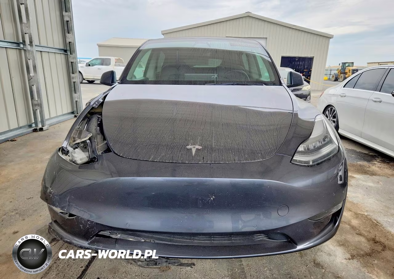 2021 Tesla Model Y VIN:5YJYGDEE4MF270415 - 5