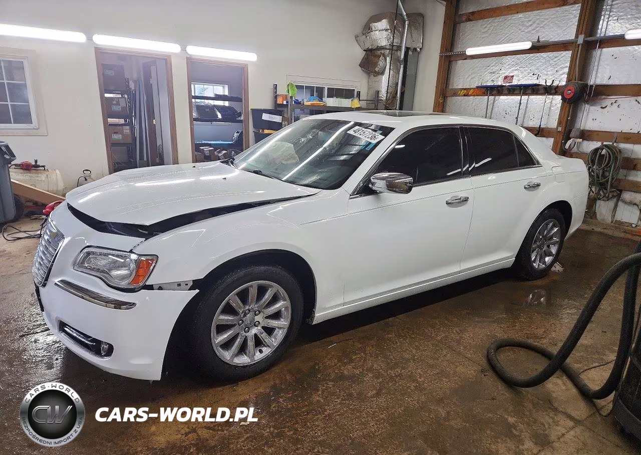 2011 Chrysler 300 Limited