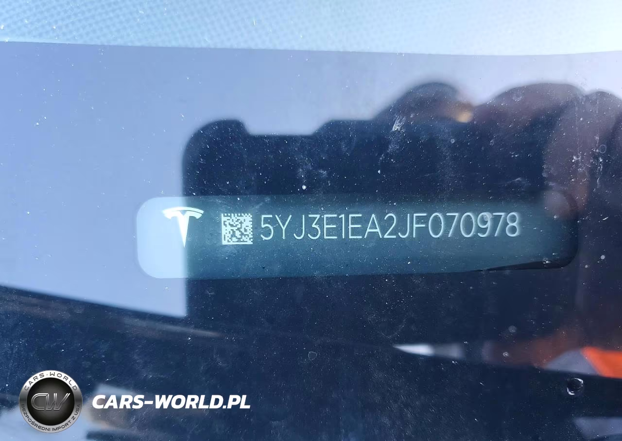 2018 Tesla Model 3 VIN:5YJ3E1EA2JF070978 - 12