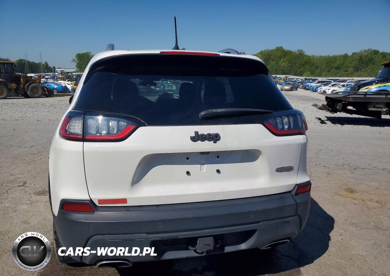 2019 Jeep Cherokee Latitude Plus VIN:1C4PJLLX6KD353781 - 6