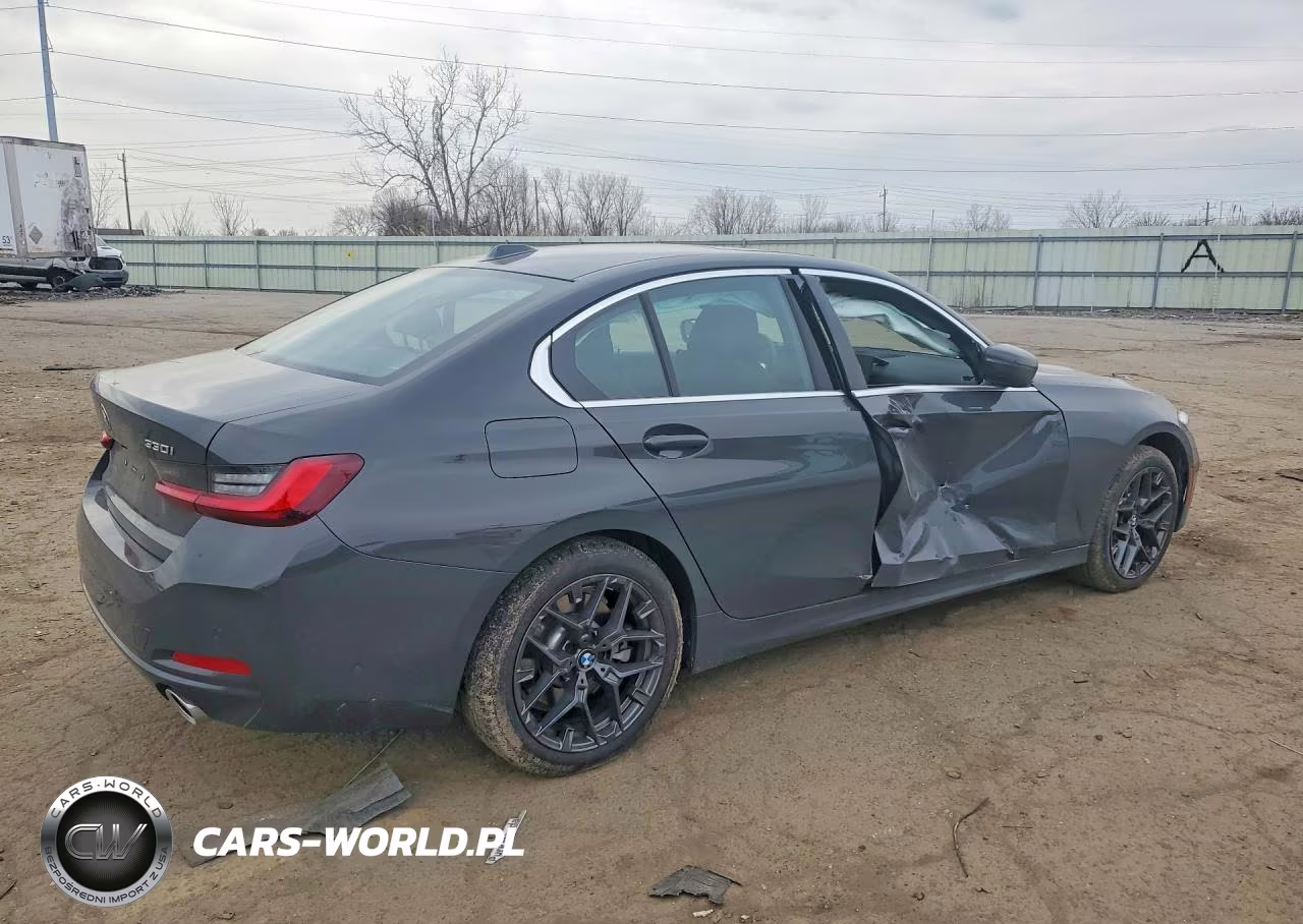 2025 BMW 330Xi VIN:3MW89CW02S8F63493 - 3