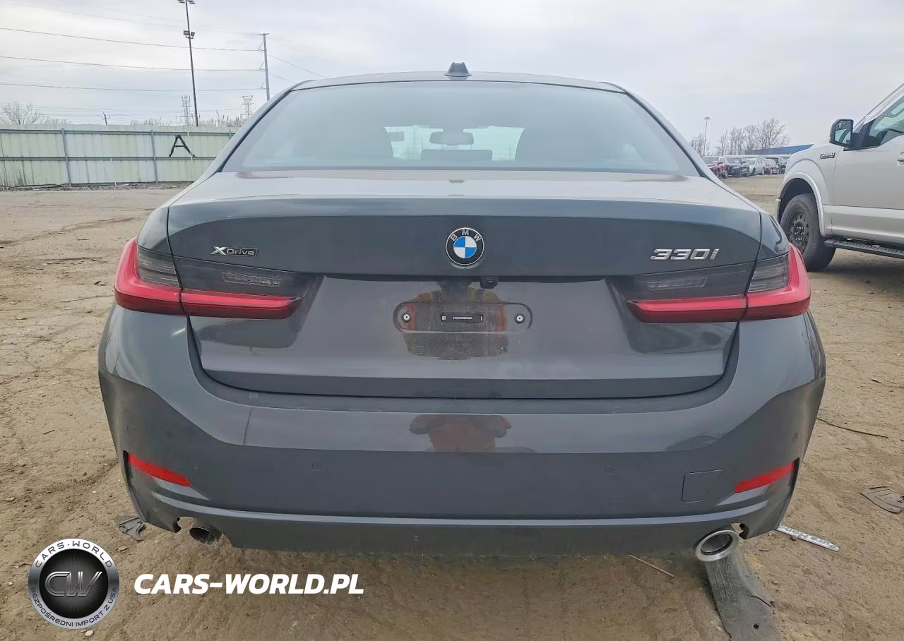 2025 BMW 330Xi VIN:3MW89CW02S8F63493 - 6