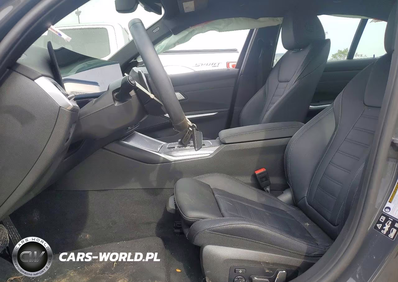 2025 BMW 330Xi VIN:3MW89CW02S8F63493 - 7