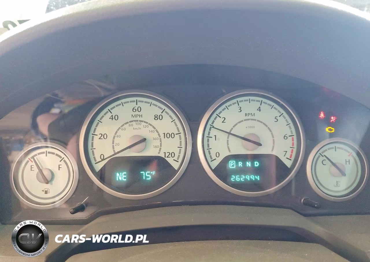 2008 Chrysler Town & Country Touring VIN:2A8HR54P88R826618 - 9