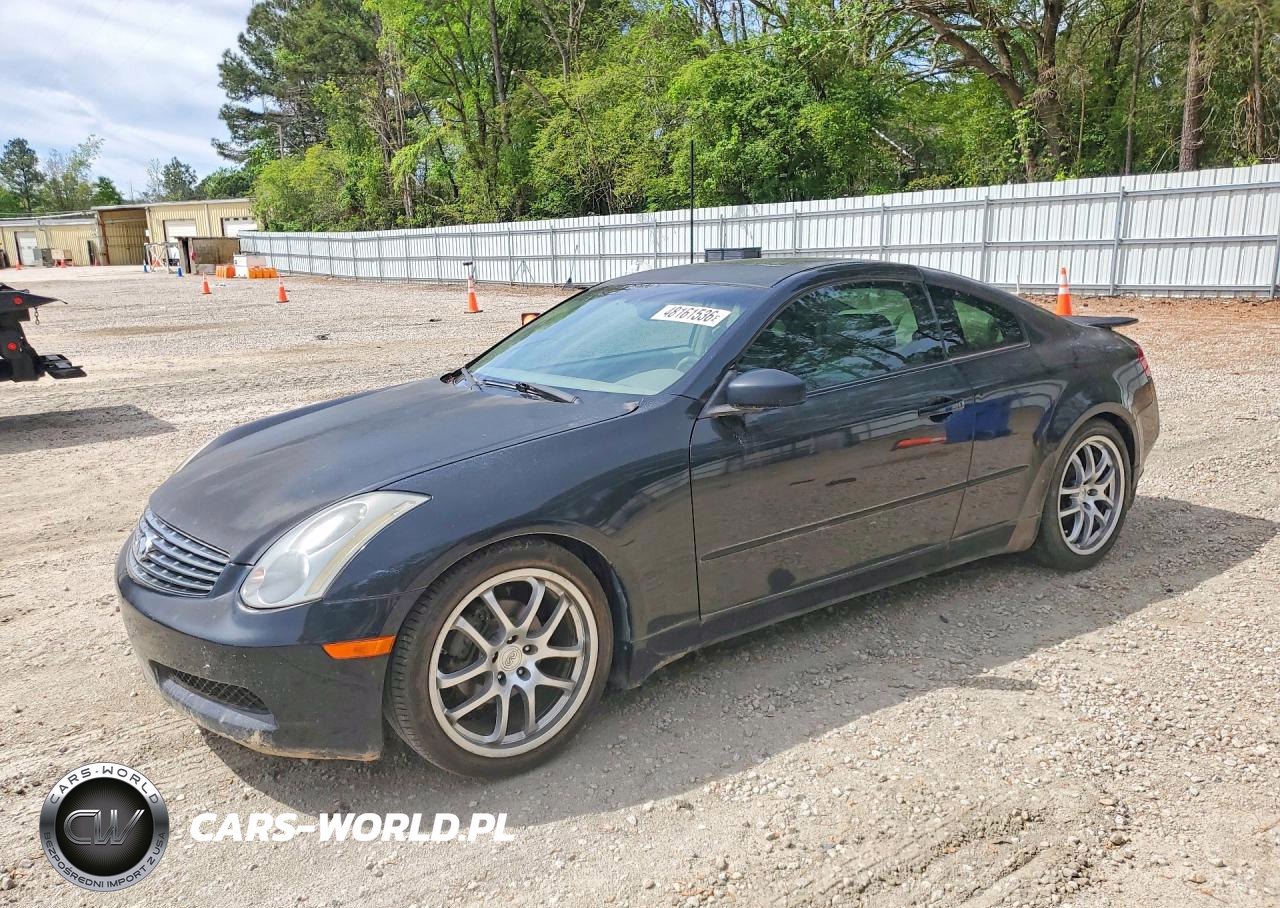 2004 Infiniti G35 Base