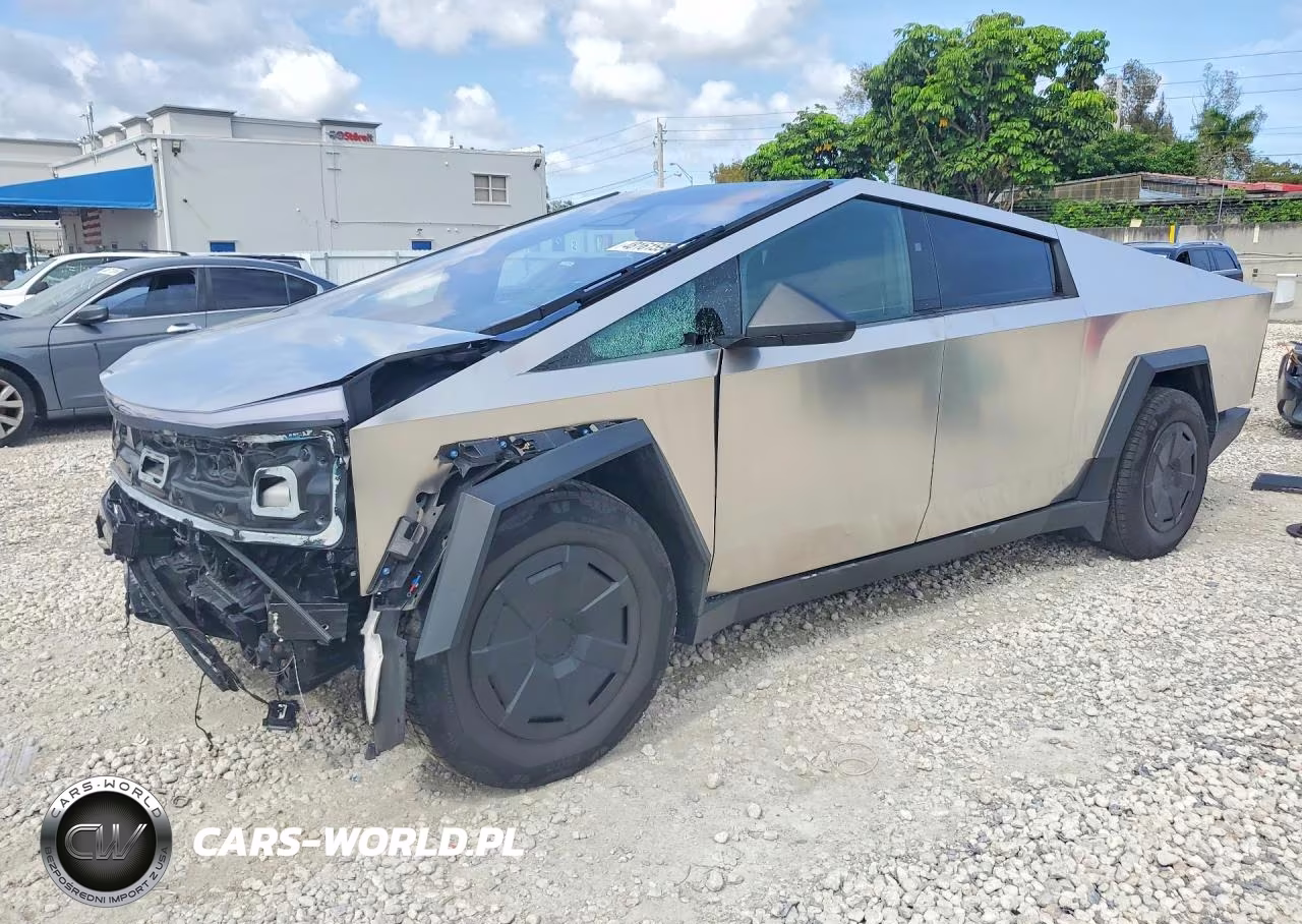 2025 Tesla Cybertruck