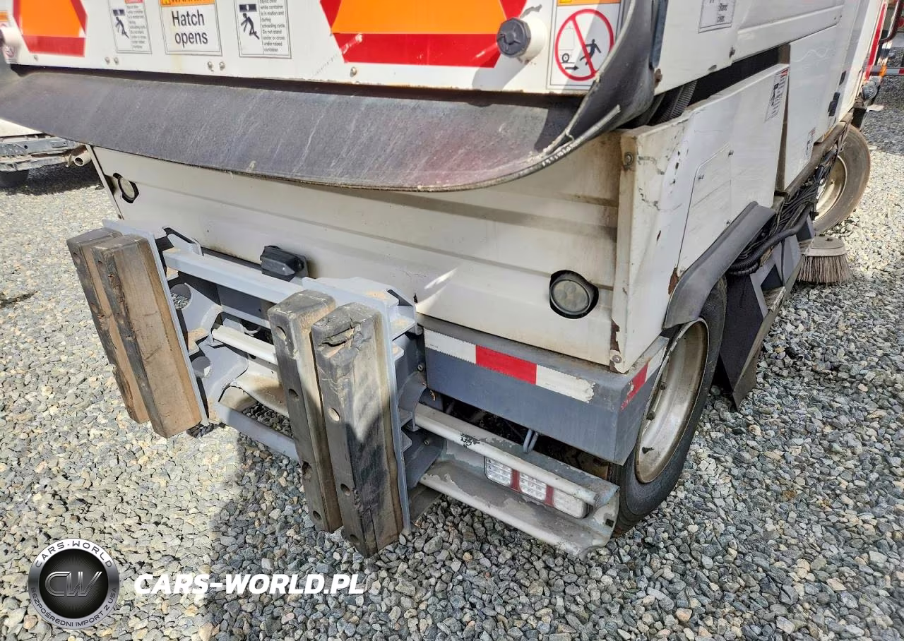 2017 Dulevo Sweeper Truck VIN:6000K00026 - 9