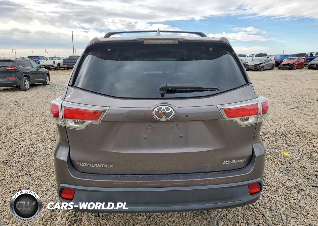 2015 Toyota Highlander Xle VIN:5TDJKRFH9FS167236 - 6