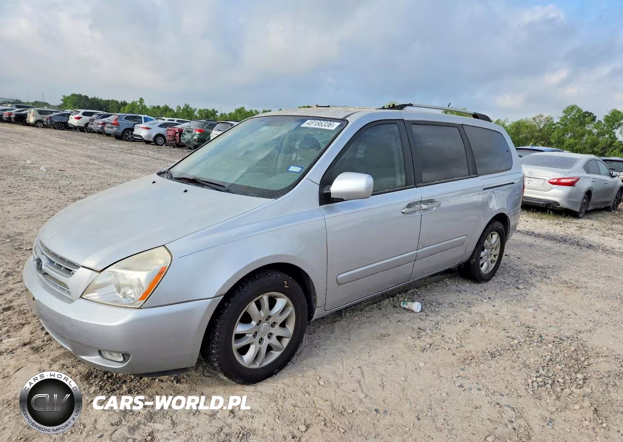 2009 Kia Sedona Lx