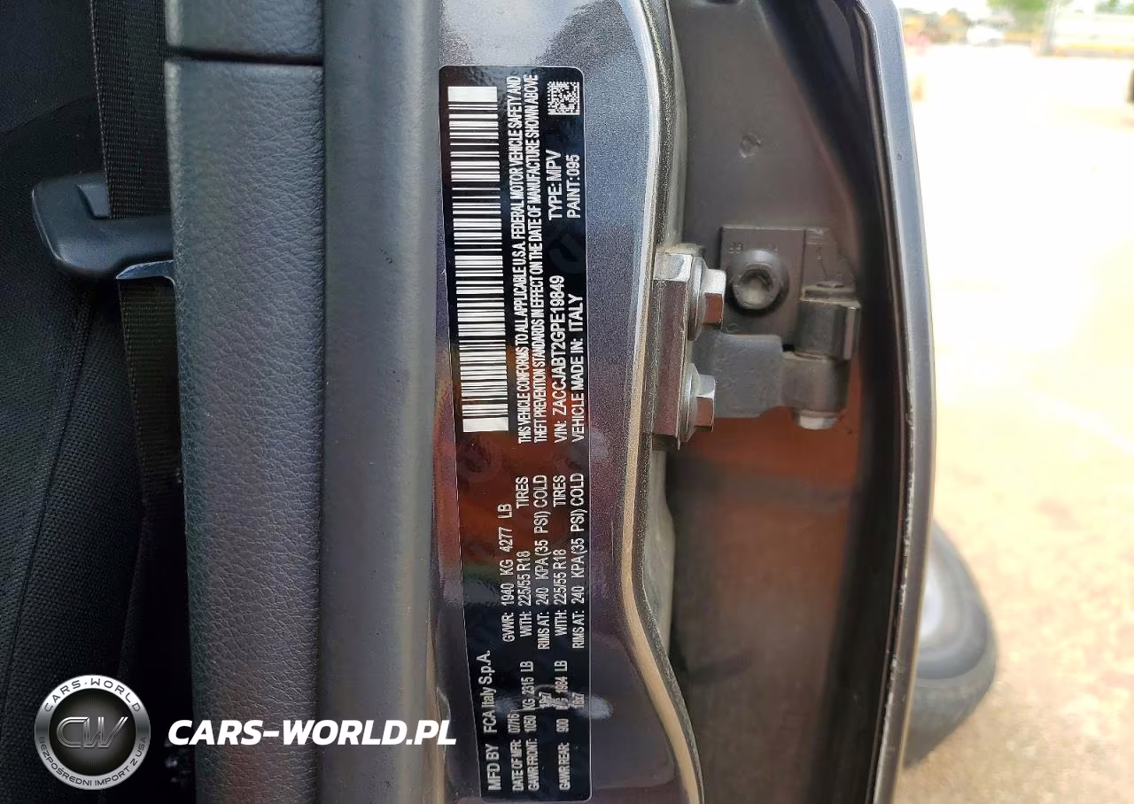 2016 Jeep Renegade VIN:ZACCJABT2GPE19849 - 12