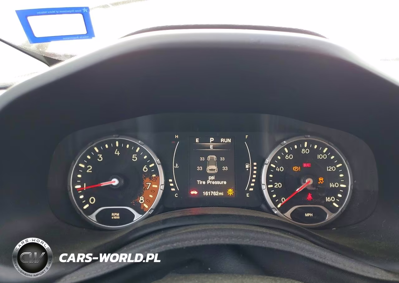 2016 Jeep Renegade VIN:ZACCJABT2GPE19849 - 9