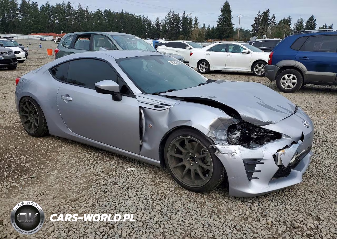 2018 Toyota 86 Base VIN:JF1ZNAA17J9700378 - 4