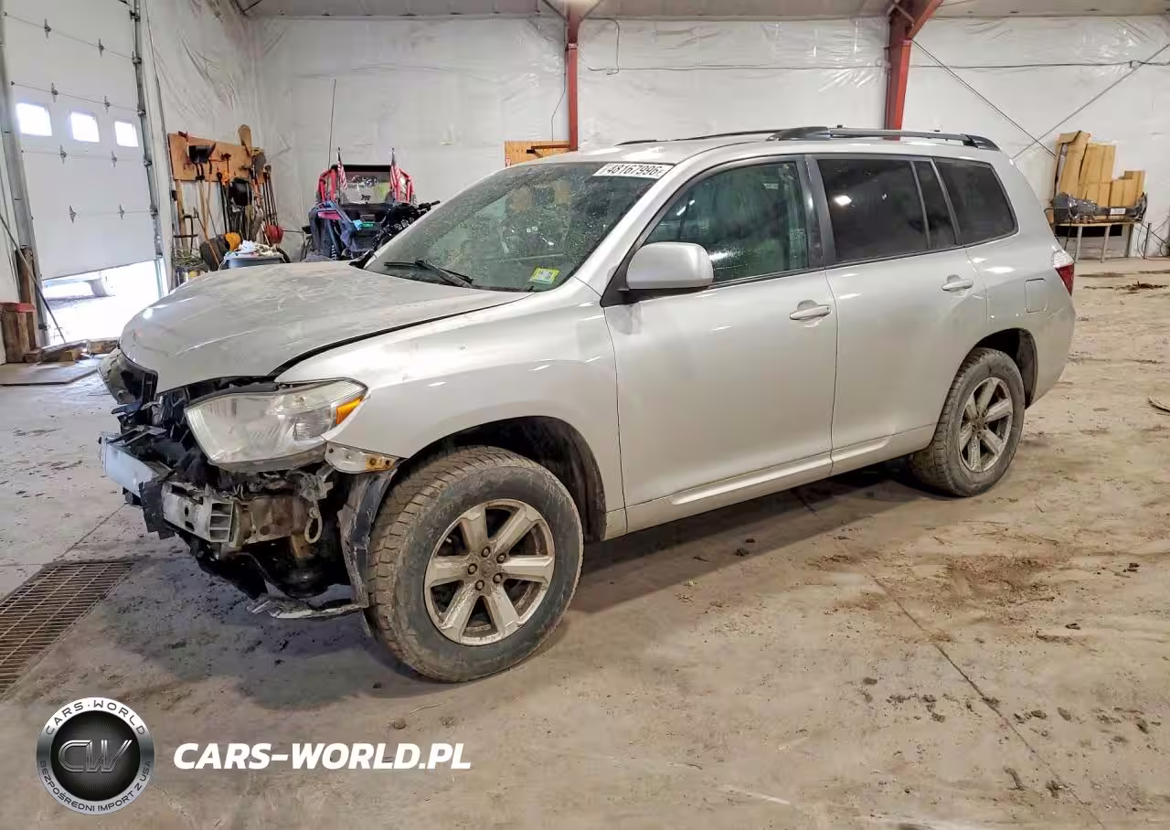 2010 Toyota Highlander Base