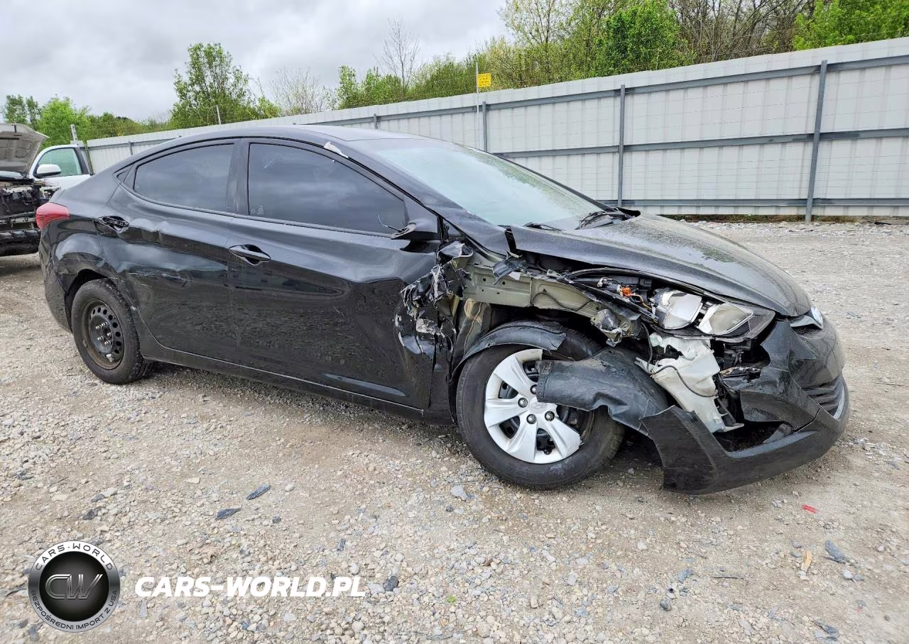 2016 Hyundai Elantra Se VIN:5NPDH4AE0GH675761 - 4