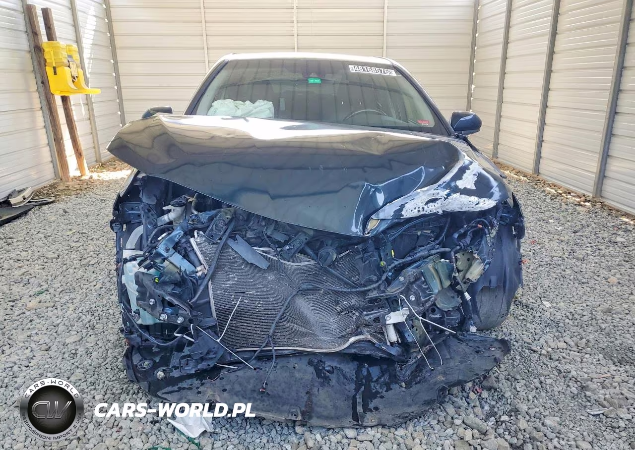 2018 Toyota Camry Se VIN:4T1B11HK8JU642585 - 5