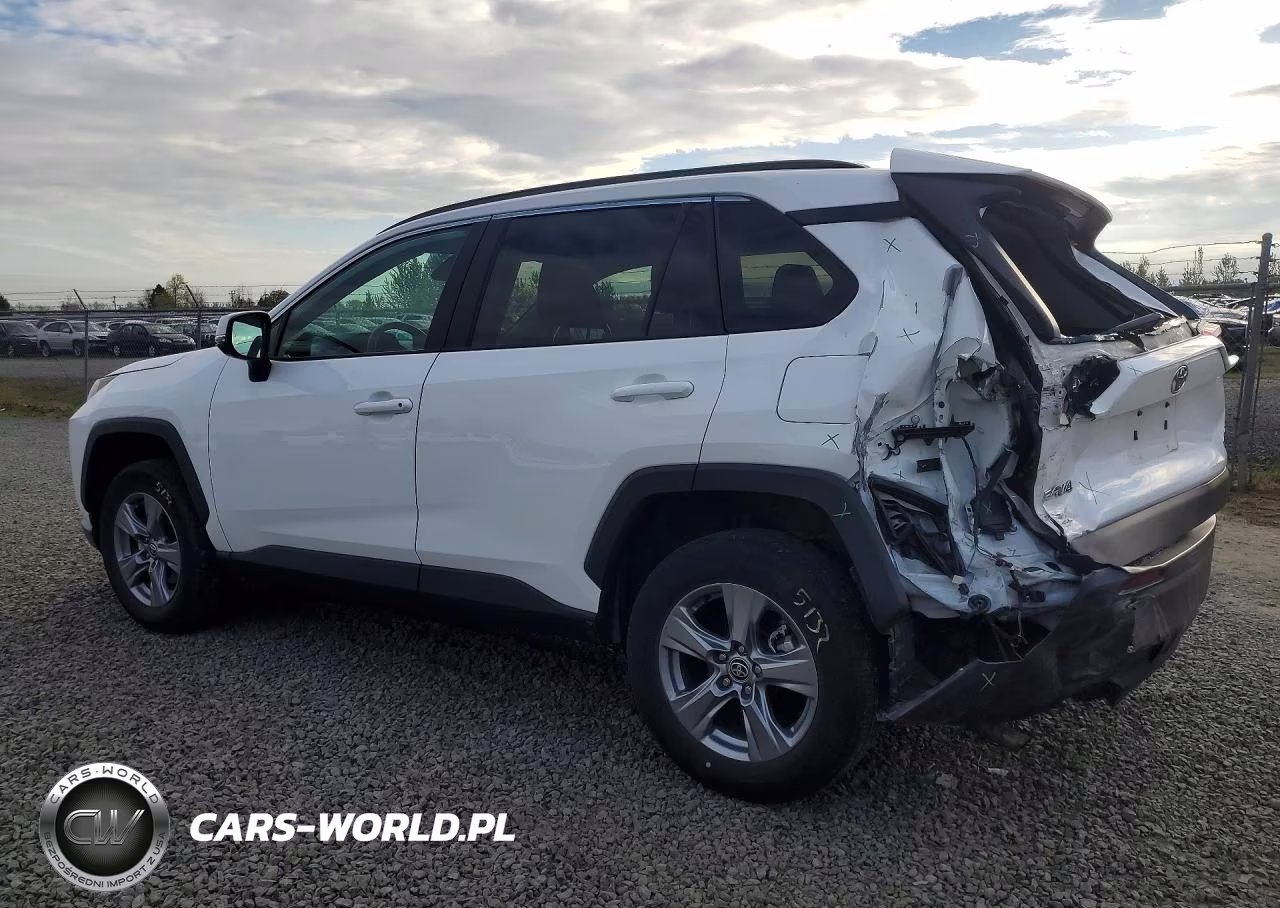 2022 Toyota Rav4 Xle VIN:2T3P1RFV2NW268294 - 2