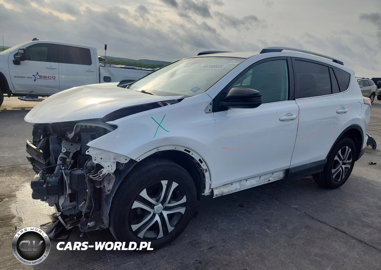 2017 Toyota Rav4 Le – zdjęcie 1 z 14