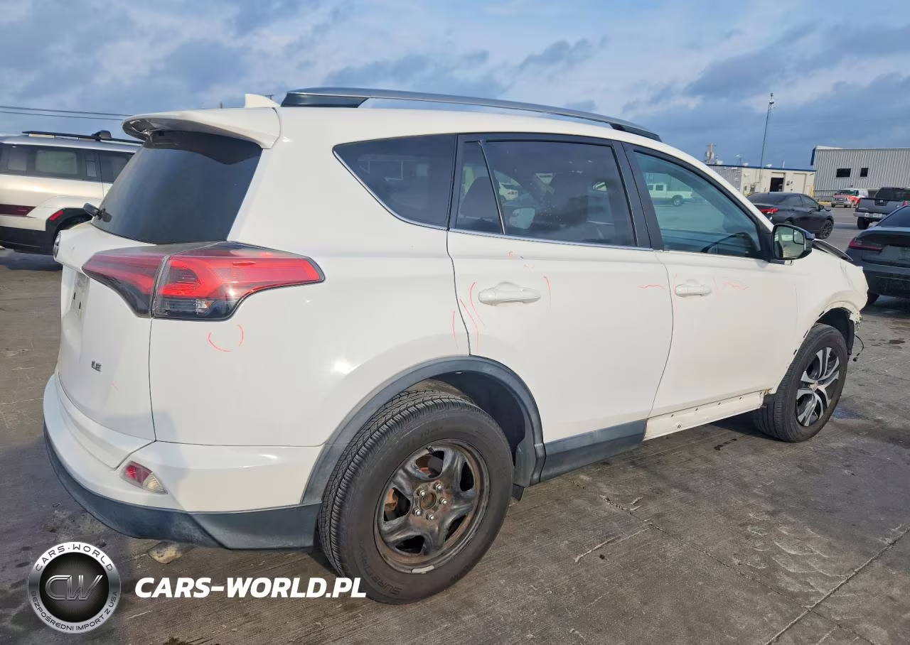 2017 Toyota Rav4 Le VIN:2T3ZFREV9HW316213 - 3