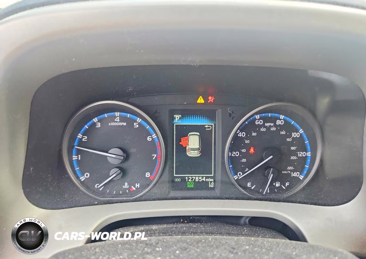 2017 Toyota Rav4 Le VIN:2T3ZFREV9HW316213 - 9