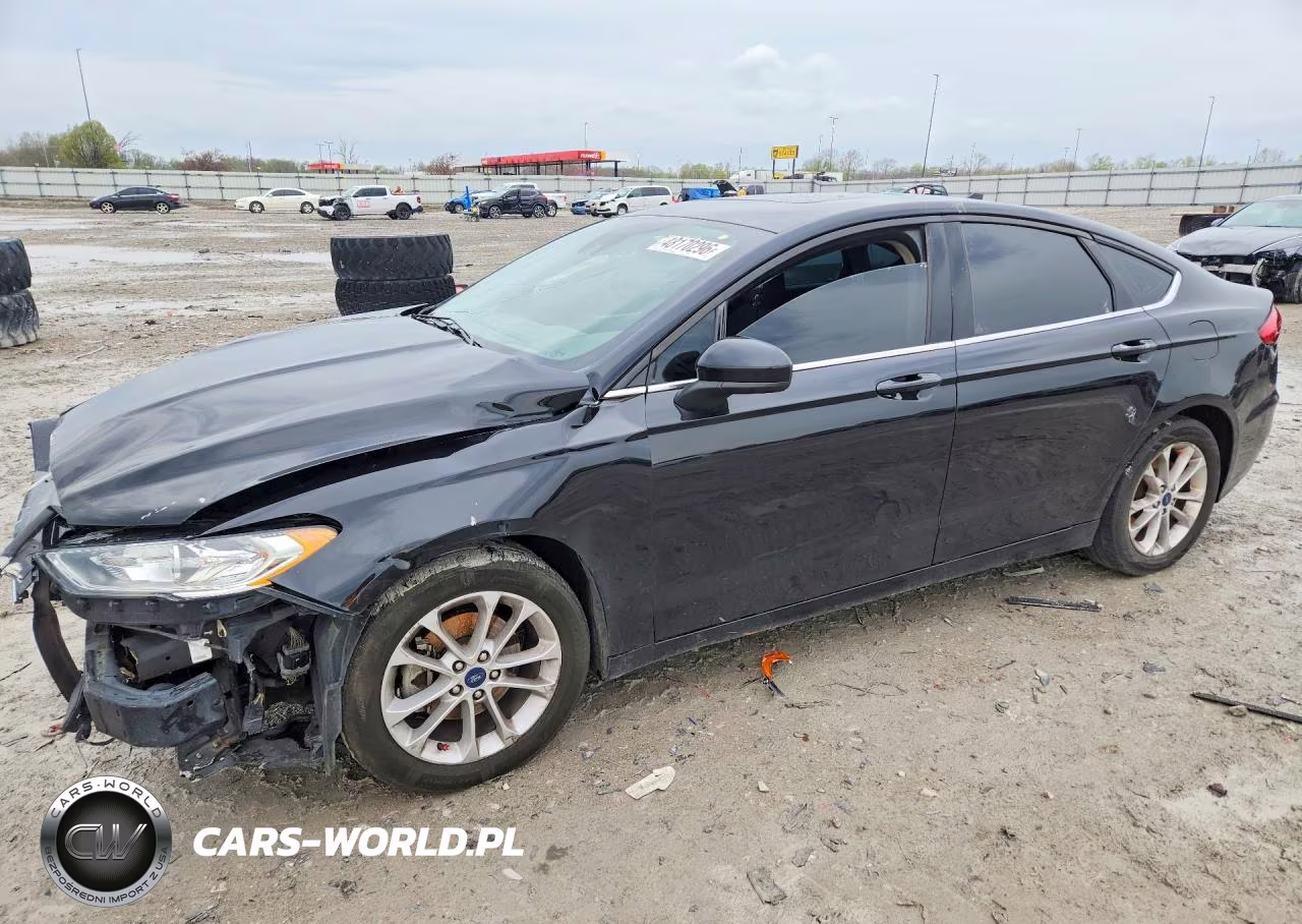 2020 Ford Fusion Se – zdjęcie 1 z 12
