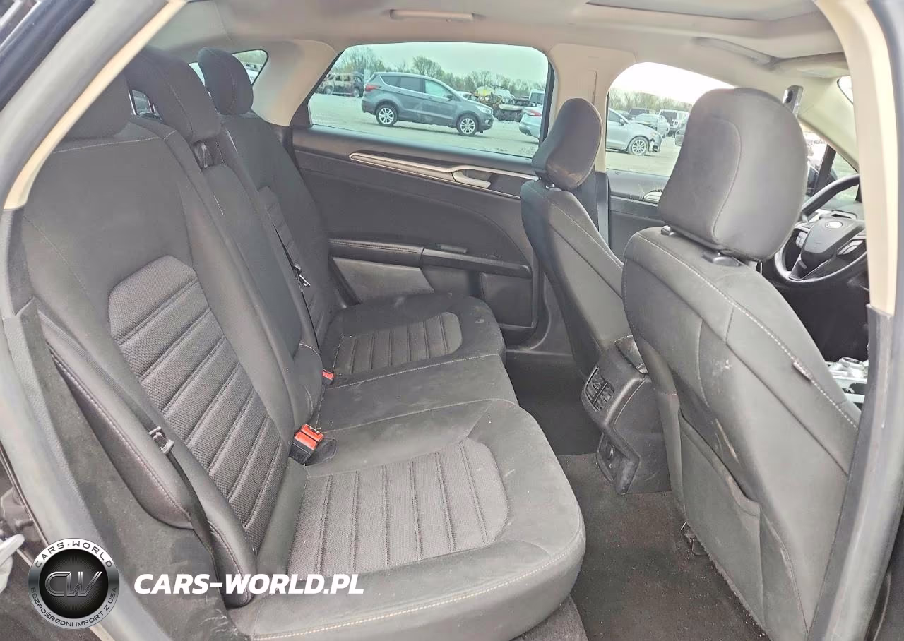 2020 Ford Fusion Se VIN:3FA6P0HD3LR150319 - 10