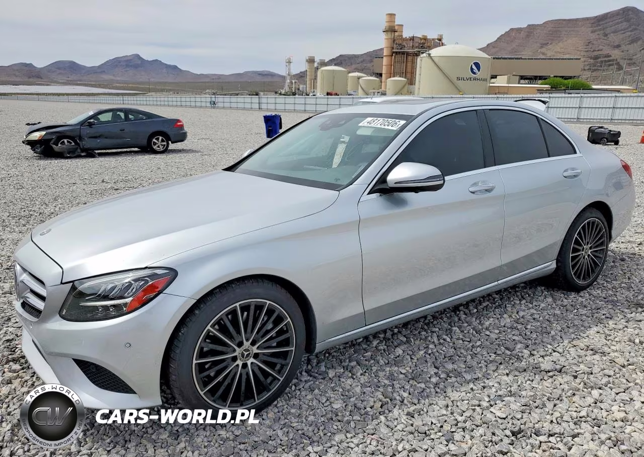 2021 Mercedes-Benz C 300
