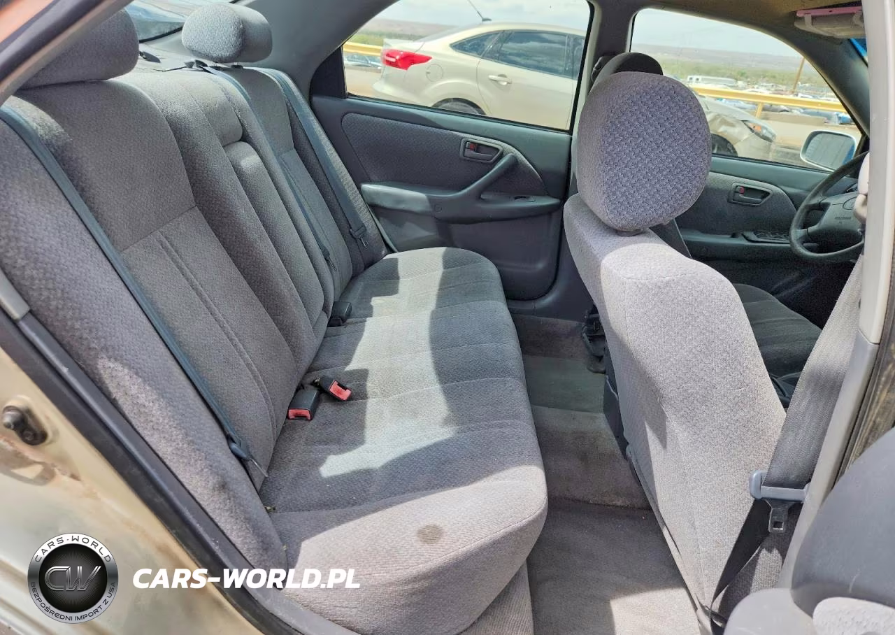 2000 Toyota Camry Le VIN:JT2BG22K6Y0529584 - 10