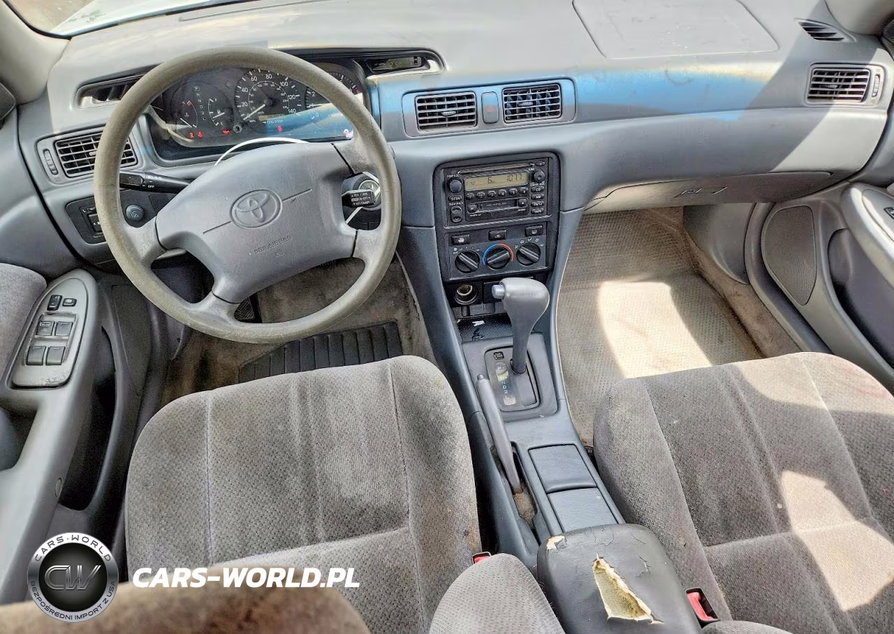 2000 Toyota Camry Le VIN:JT2BG22K6Y0529584 - 8