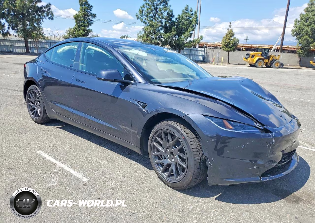2026 Tesla Model 3 VIN:5YJ3E1EA4TF145621 - 4