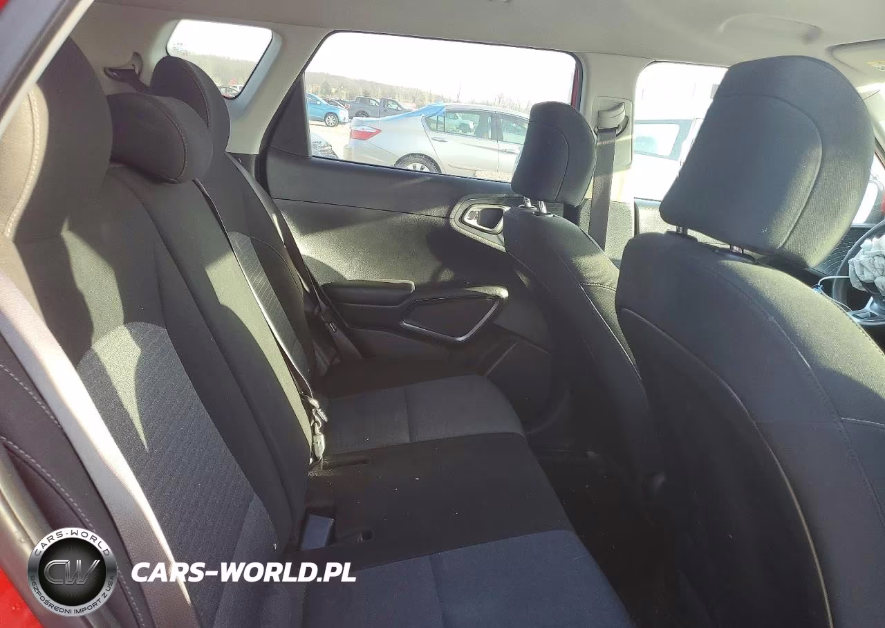 2020 Kia Soul S VIN:KNDJ23AU4L7728658 - 10