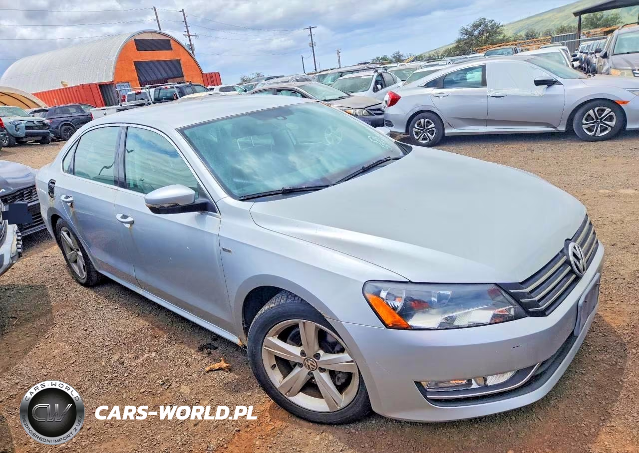 2015 Volkswagen Passat S VIN:1VWAT7A37FC119410 - 4