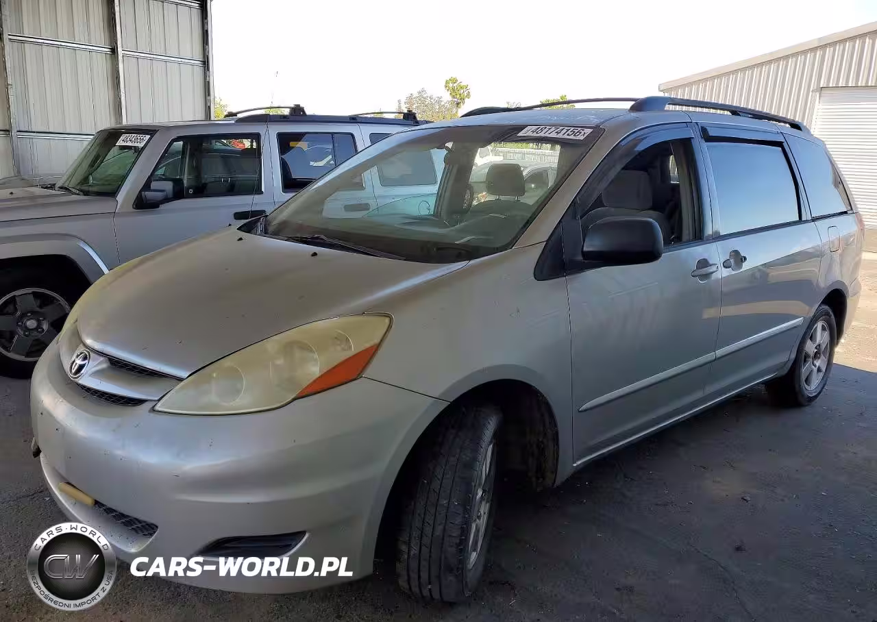 2006 Toyota Sienna Le 7 Passenger