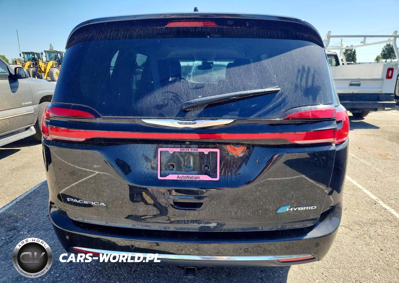 2023 Chrysler Pacifica Hybrid Touring L VIN:2C4RC1L75PR626219 - 6