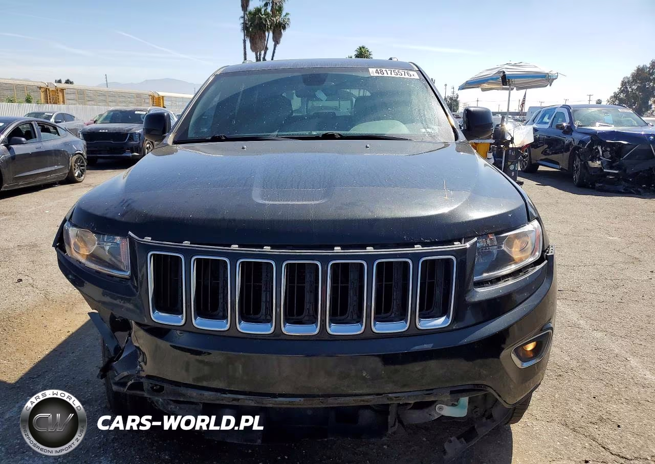 2014 Jeep Grand Cherokee Laredo VIN:1C4RJFAG9EC421675 - 5