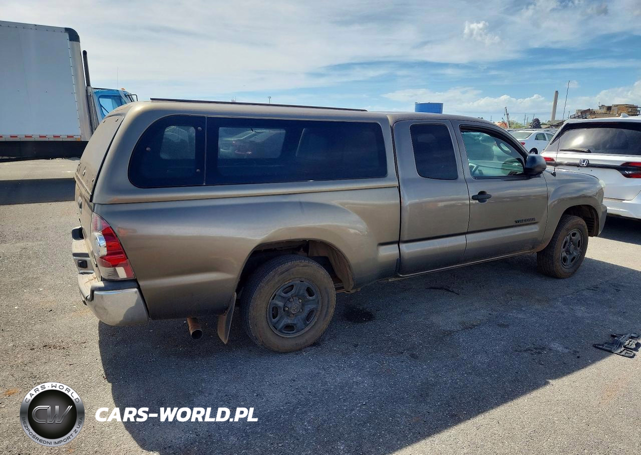 2014 Toyota Tacoma Base VIN:5TFTX4CNXEX038406 - 3