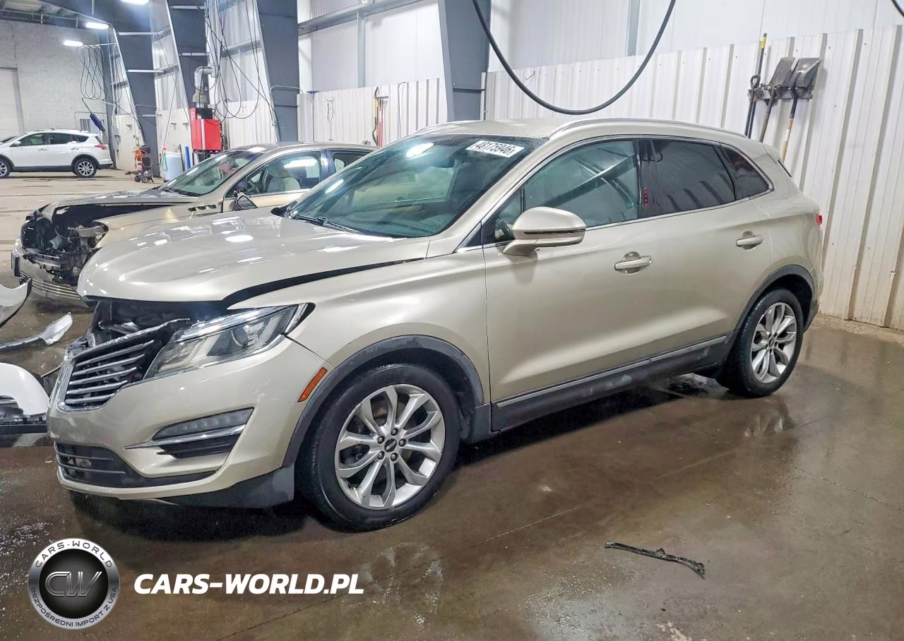 2015 Lincoln Townhouse Mkc
