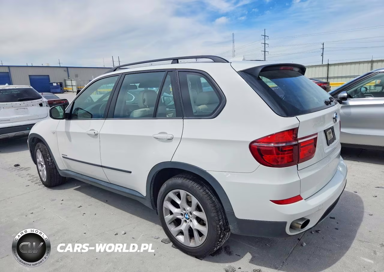 2013 BMW X5 xDrive35I VIN:5UXZV4C59D0E05210 - 2