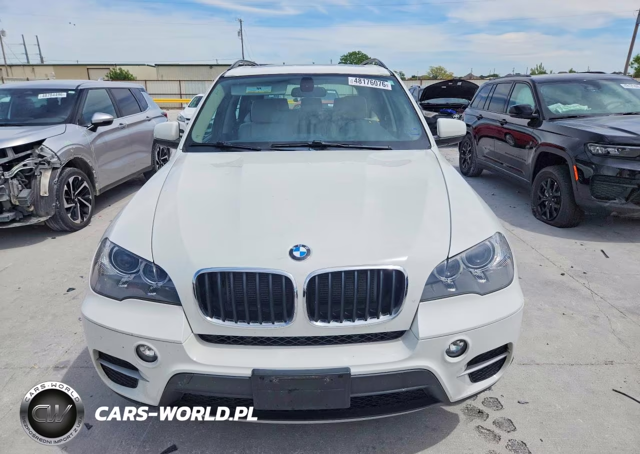 2013 BMW X5 xDrive35I VIN:5UXZV4C59D0E05210 - 5