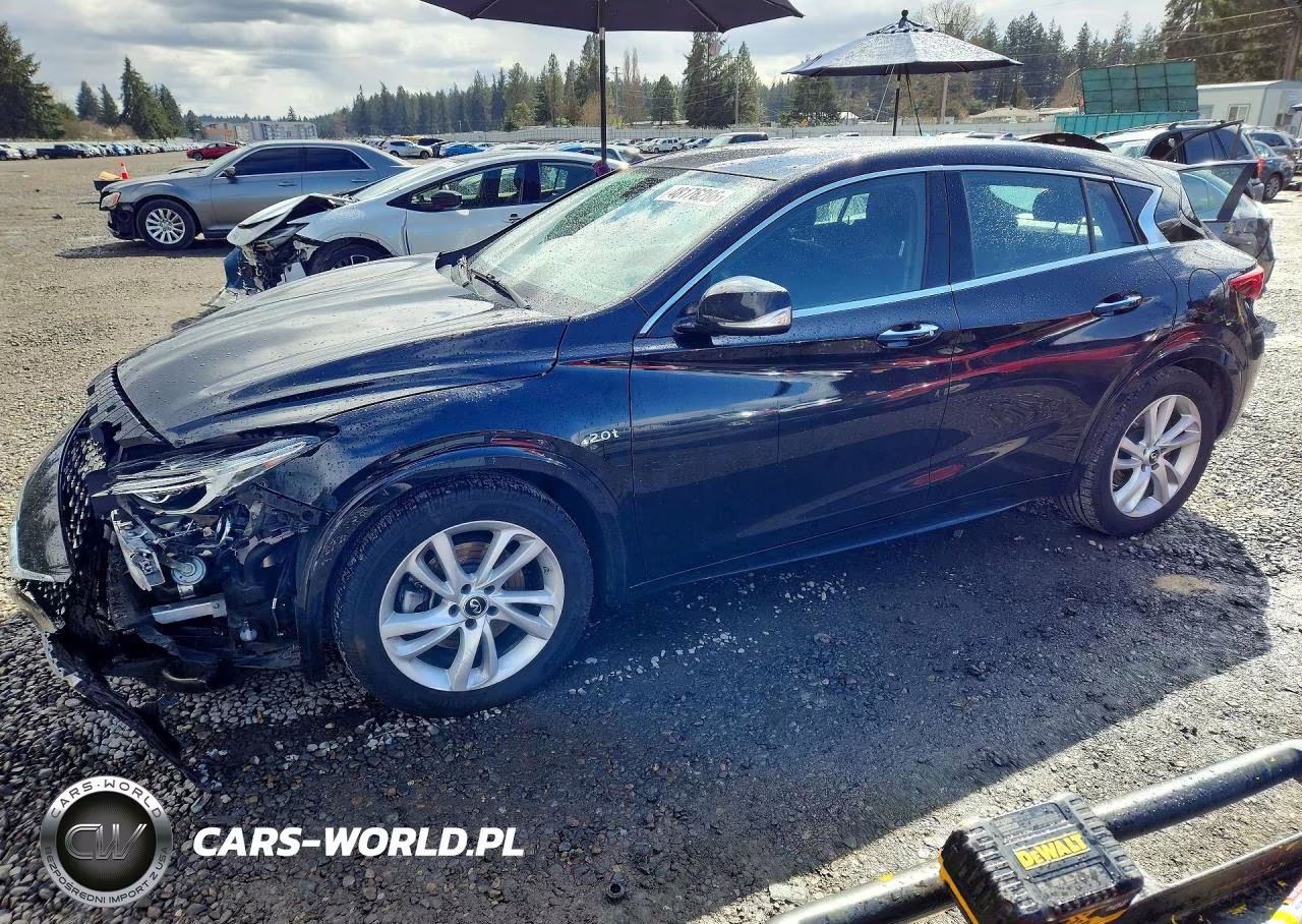 2018 Infiniti Qx30 Base