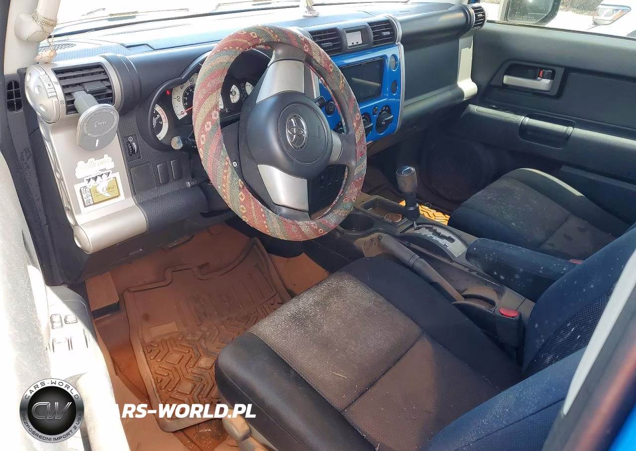 2007 Toyota Fj Cruiser Base VIN:JTEZU11F570007133 - 8