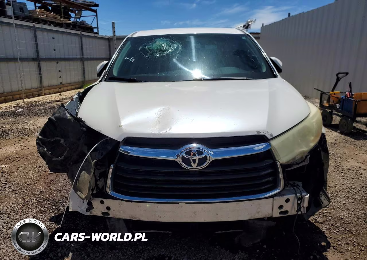 2014 Toyota Highlander Le VIN:5TDZKRFH6ES014637 - 5