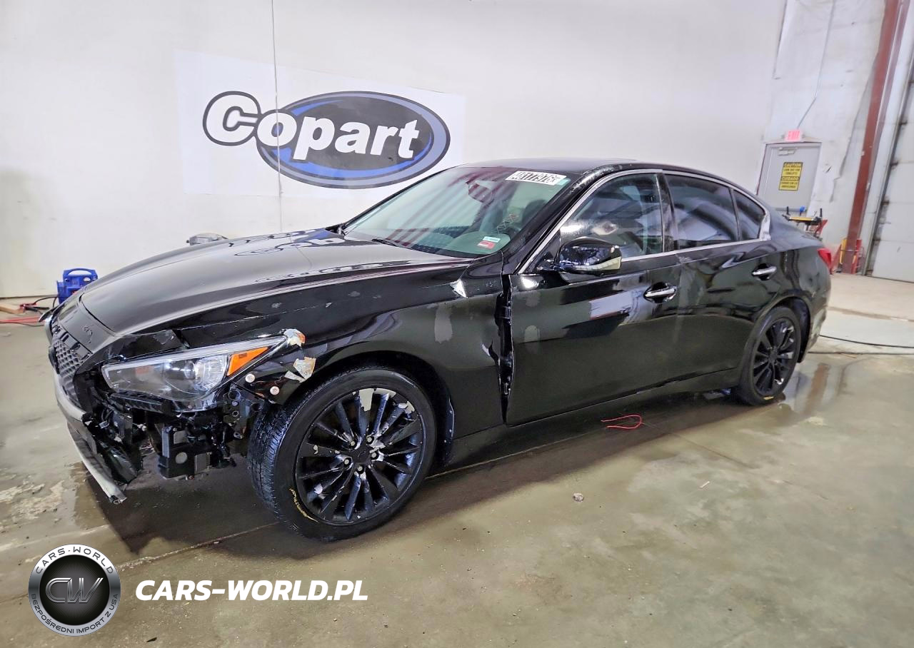 2015 Infiniti Q50 Sport