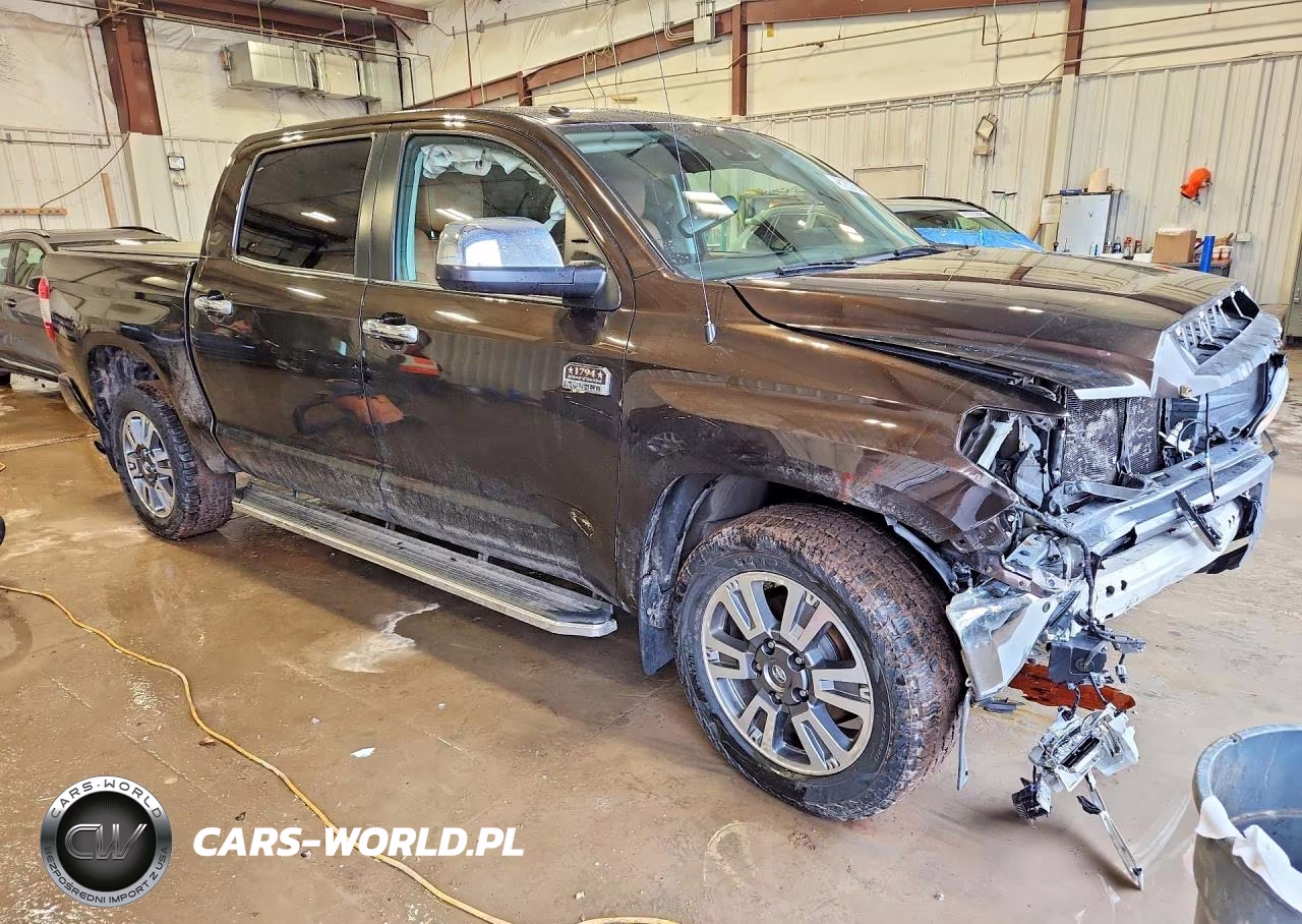 2019 Toyota Tundra 1794 Edition VIN:5TFAY5F10KX815691 - 4