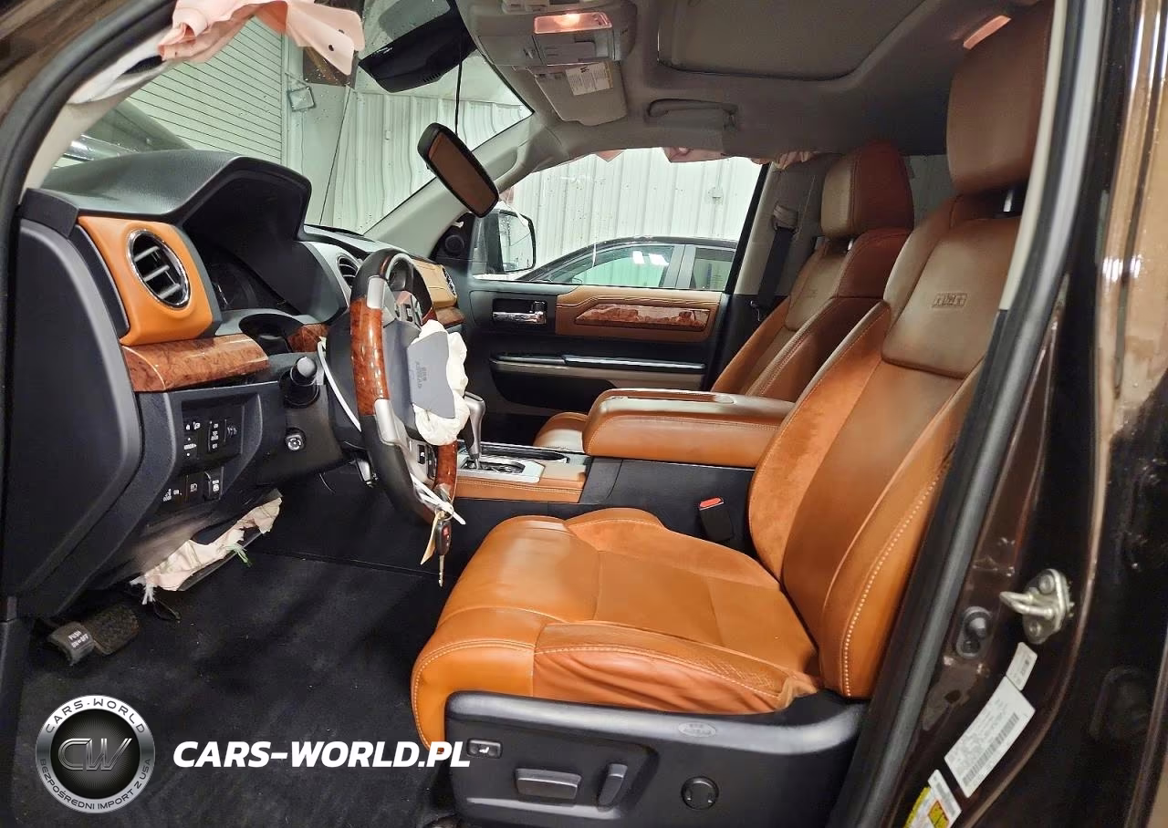 2019 Toyota Tundra 1794 Edition VIN:5TFAY5F10KX815691 - 7