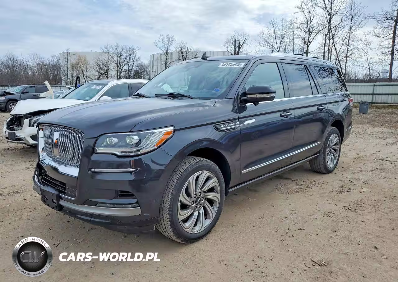 2023 Lincoln Navigator L Reserve