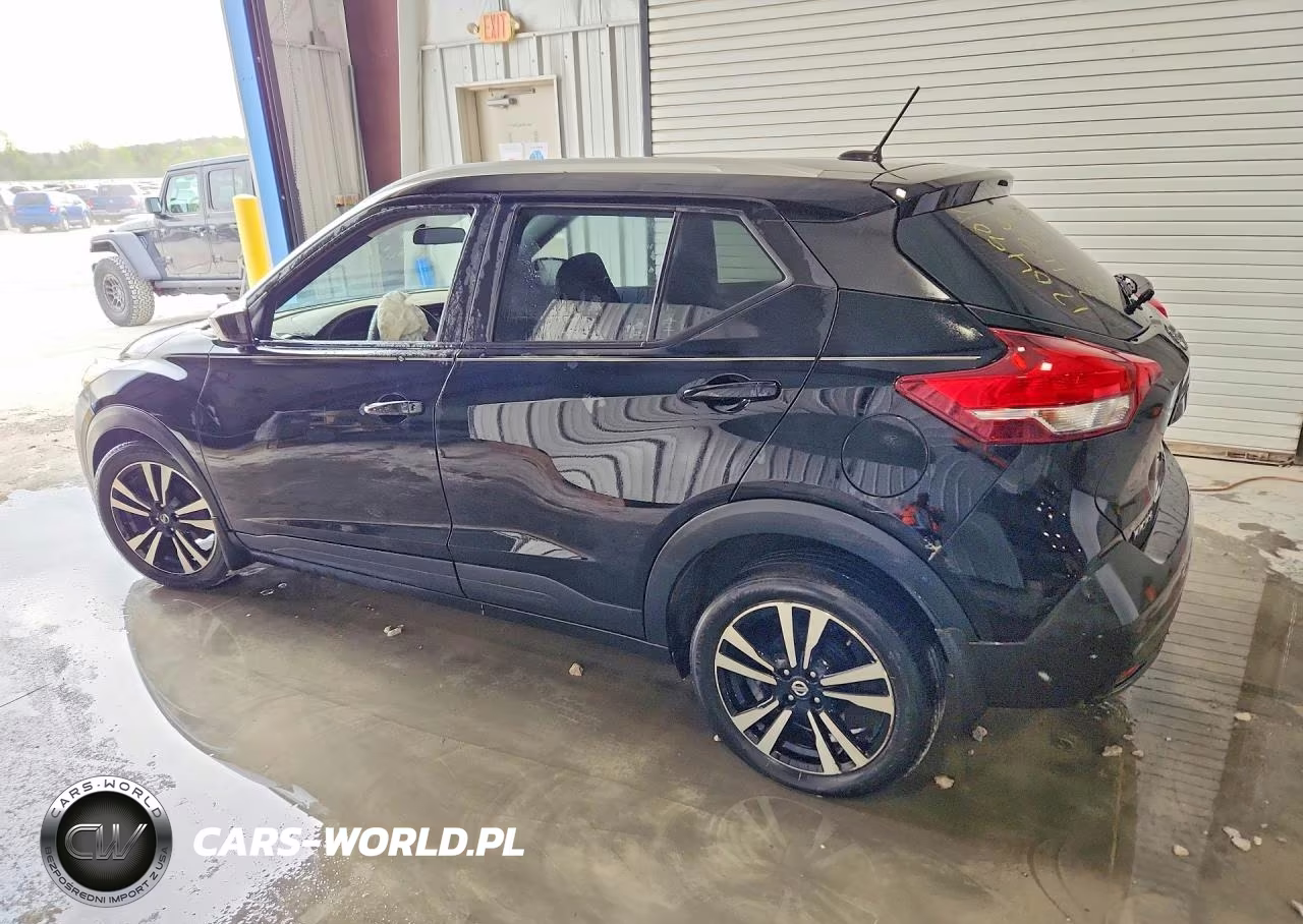 2018 Nissan Kicks Sv VIN:3N1CP5CU1JL523930 - 2