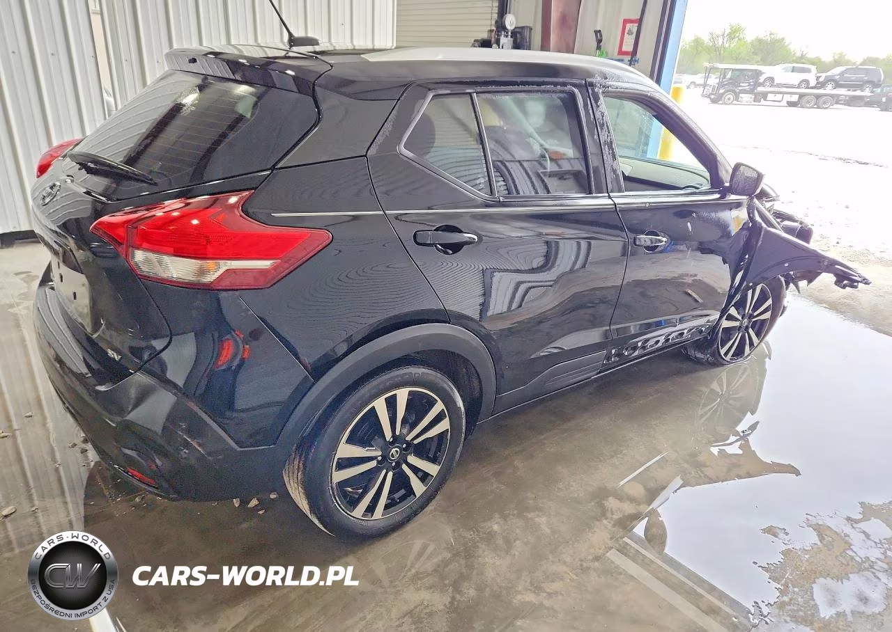 2018 Nissan Kicks Sv VIN:3N1CP5CU1JL523930 - 3