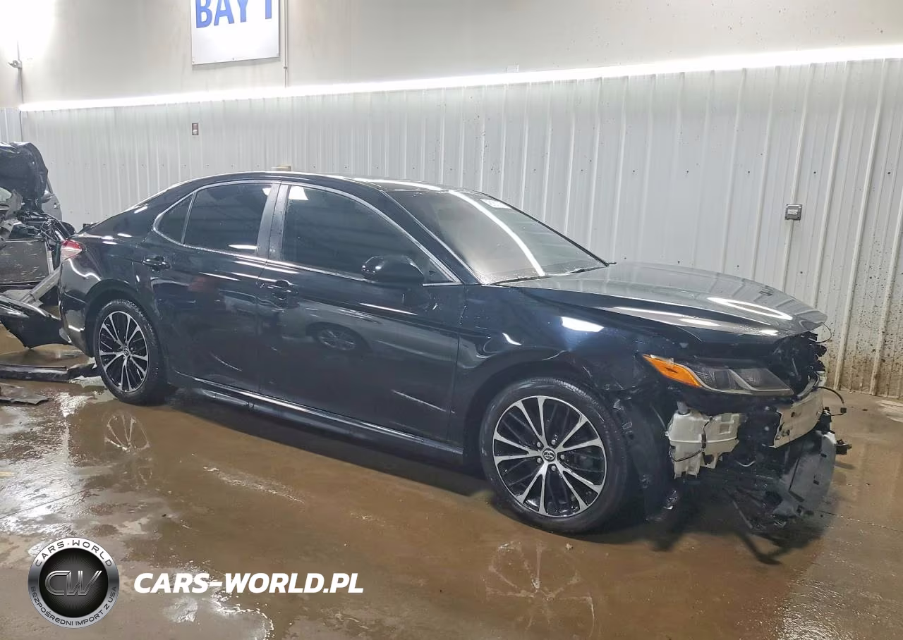2018 Toyota Camry Se VIN:JTNB11HK7J3021277 - 4