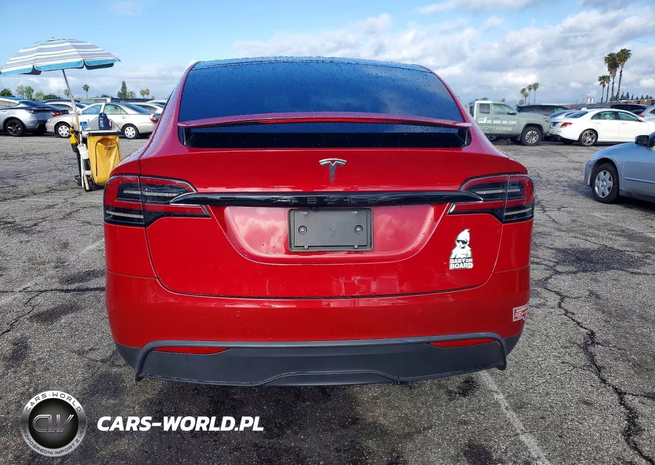 2022 Tesla Model X VIN:7SAXCAE54NF357614 - 6