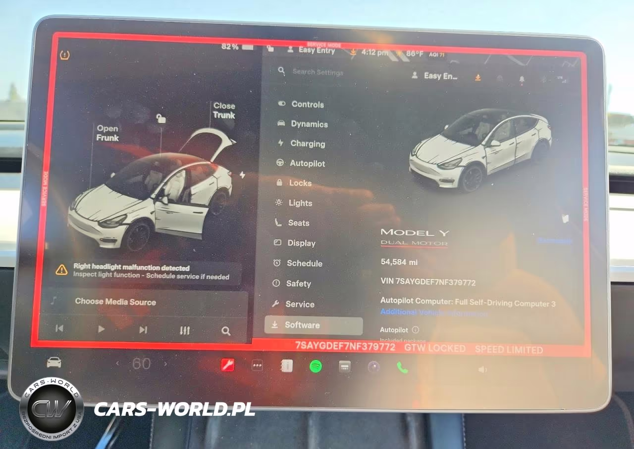 2022 Tesla Model Y VIN:7SAYGDEF7NF379772 - 9